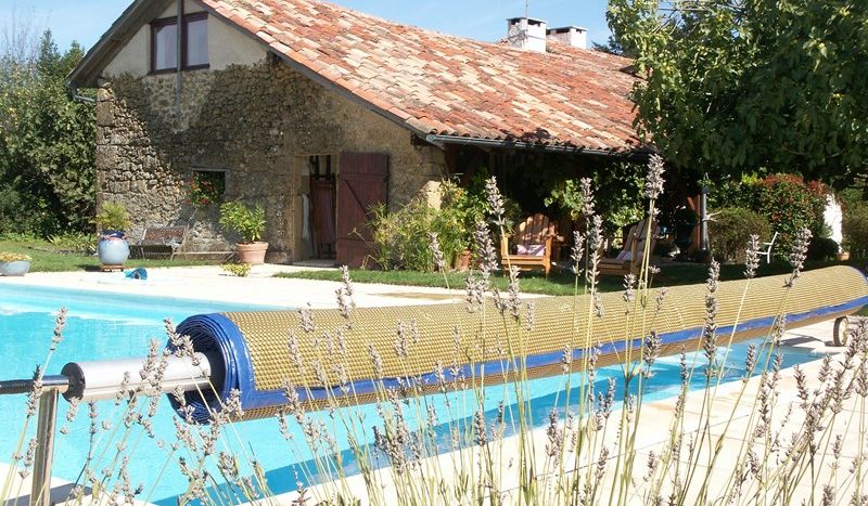 vente maison piscine saint gaudes immobilier international
