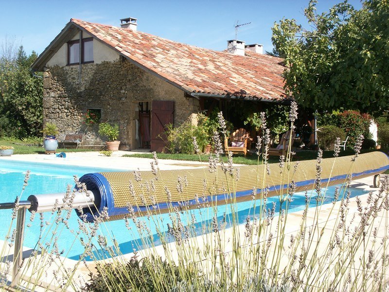 vente maison piscine saint gaudes immobilier international
