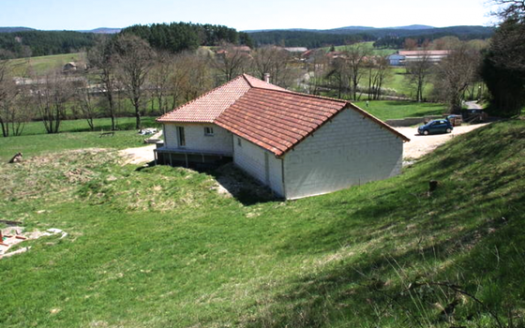 vente maison Saint-Léger-du-Malzieu immovitrine international